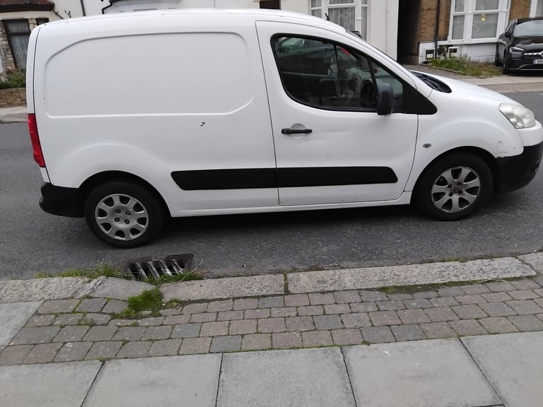 2011 Peugeot Partner 625 1.6 HDi 75 Professional Van PANEL VAN Diesel Manual