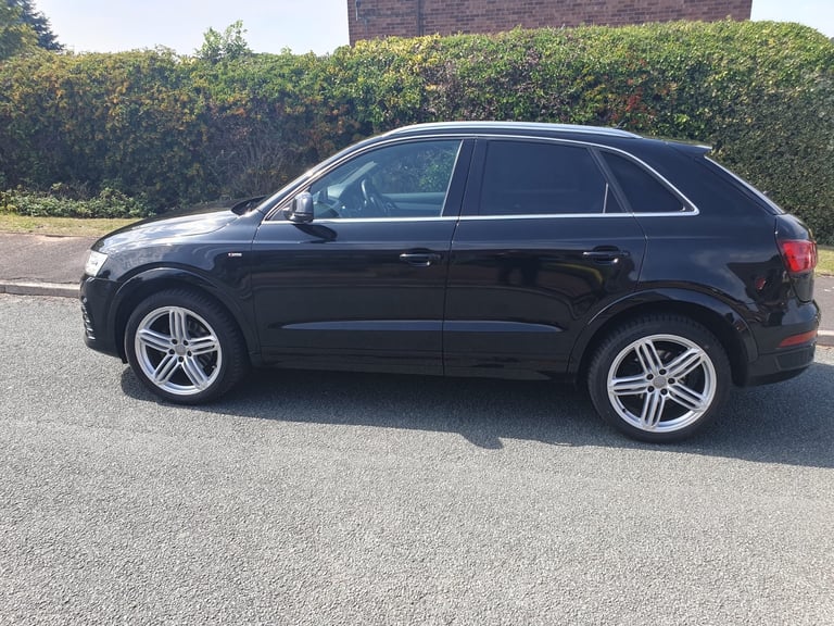 2015 Facelift*Audi Q3 S-Line +*Quattro 4WD*Rare Panoramic roof*2.0 TDI 150 BHP*Only 96k