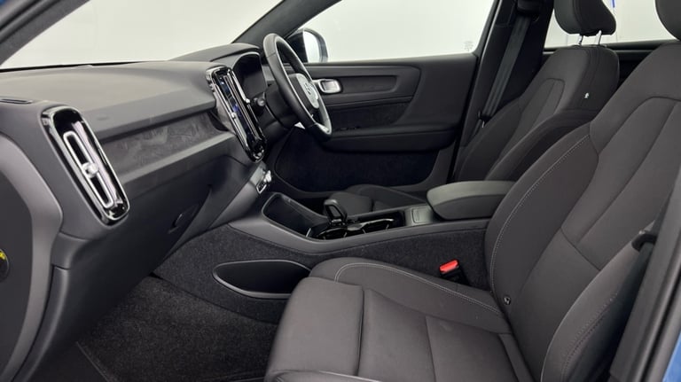 2023 Volvo C40 Recharge Core, Single Motor, Electric Estate Electric Automatic