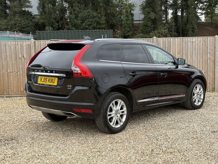 2015 Volvo XC60 2.4 D5 SE Lux Nav SUV 5dr Diesel Auto AWD Euro 6 (s/s) (220 ps) ESTATE Diesel Aut...