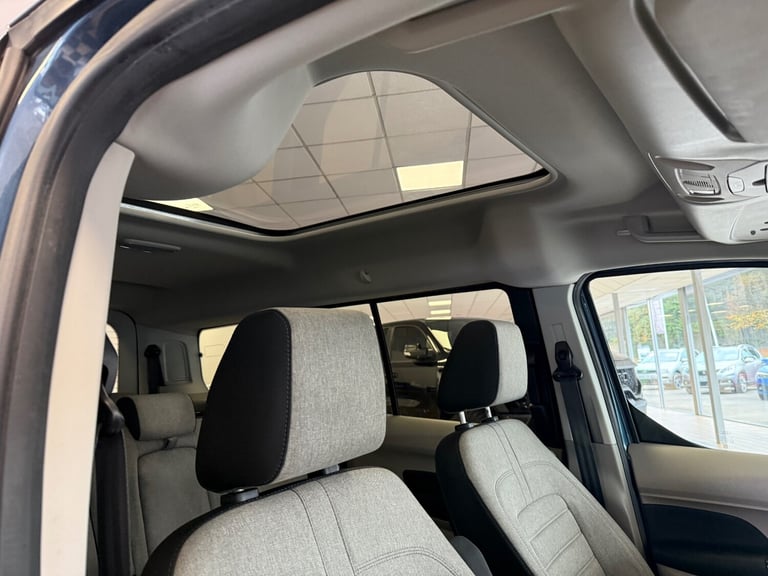 2019 Ford Grand Tourneo Connect 1.5 EcoBlue 120 Titanium 5dr MPV Diesel Manual