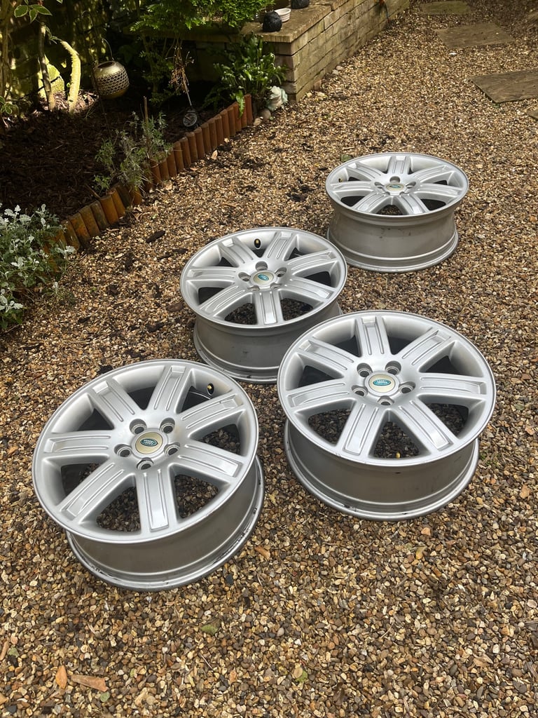 image for 5 fully refurbished 19 in range rover  vogue alloy wheels