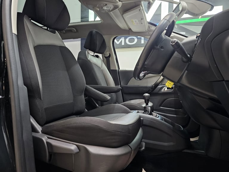 2015 Citroen C4 Grand Picasso 1.6 BlueHDi Exclusive+ 5dr MPV Diesel Manual