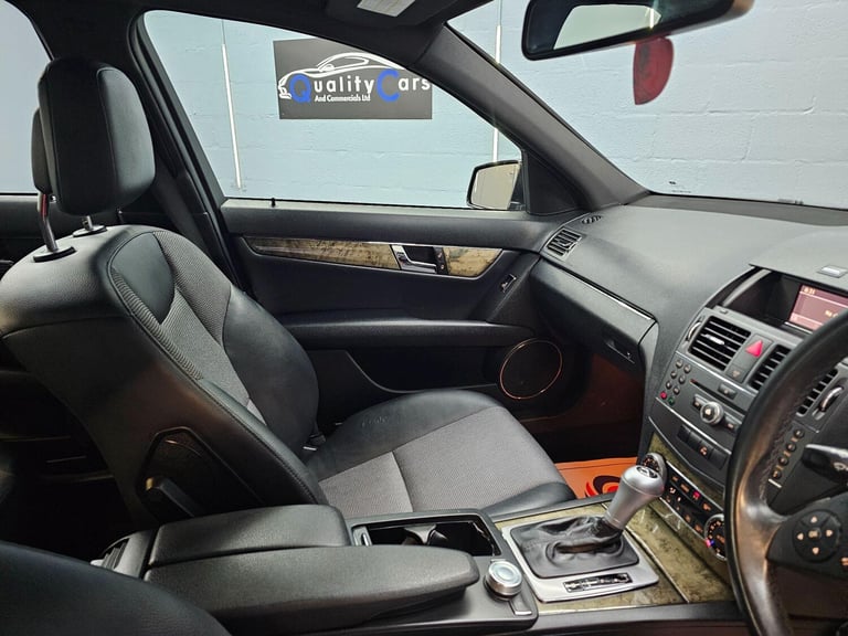 2010 Mercedes-Benz C-Class 1.8 C180 BlueEfficiency Sport Auto Euro 5 4dr SALOON Petrol Automatic