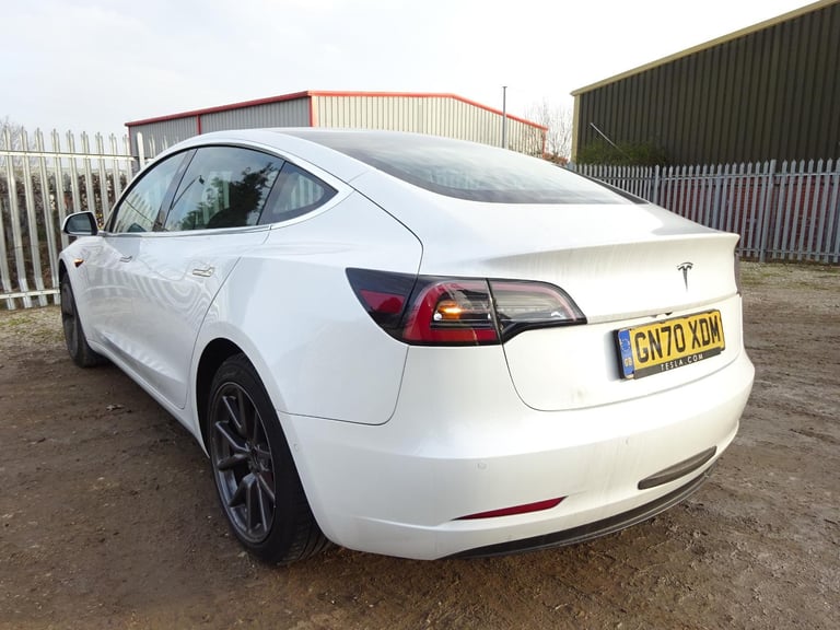 image for 2020 70 REG TESLA MODEL 3 STANDARD RANGE + ELECTRIC AUTO DAMAGED SALVAGE