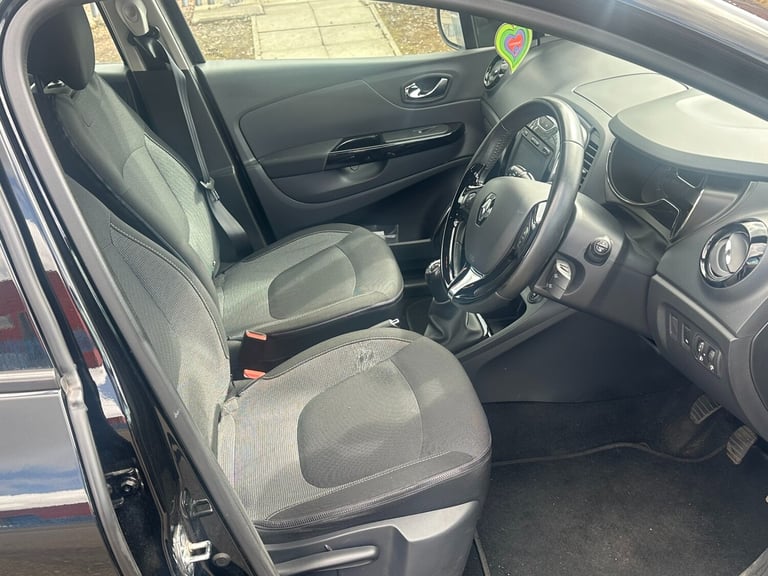 2014 Renault Captur 1.5 dCi 90 Dynamique MediaNav Energy 5dr HATCHBACK Diesel Manual