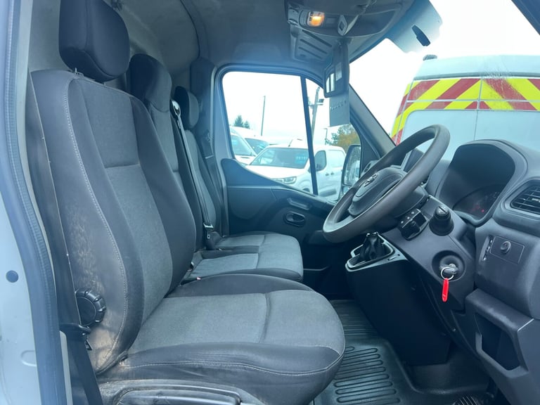 2022 Nissan Interstar 2.3 dci 135ps H2 Acenta Van PANEL VAN Diesel Manual