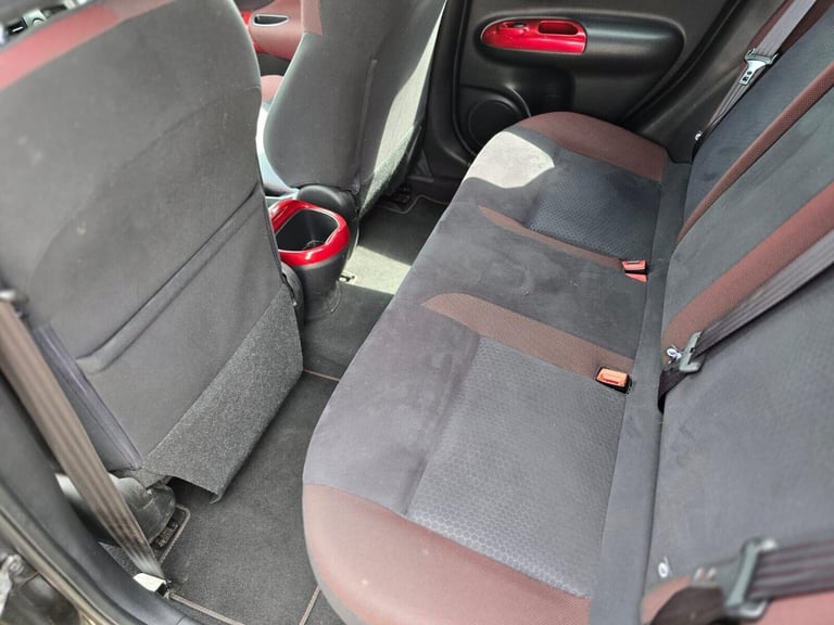 2014 Nissan Juke 1.6 Acenta Premium SUV 5dr Petrol XTRON Euro 5 (117 ps) SUV Petrol Automatic