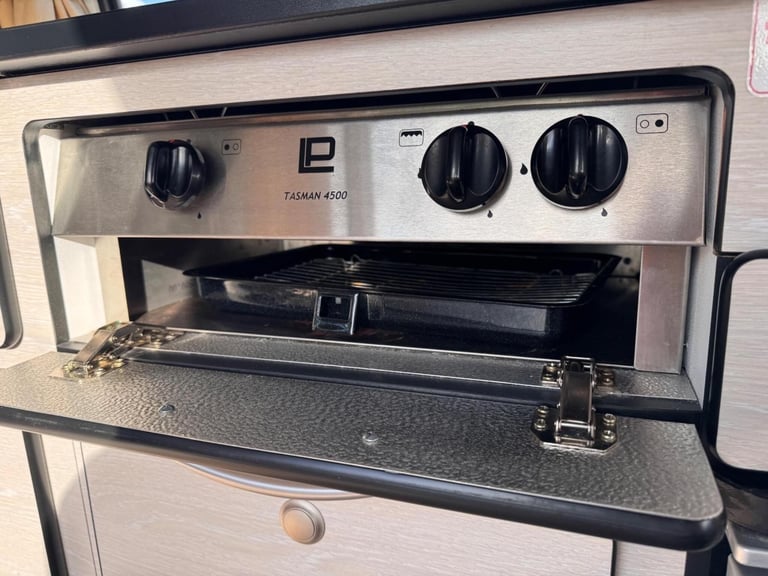 2014 Danbury T2 Bay Window Camper 4 Berth Retro Campervan