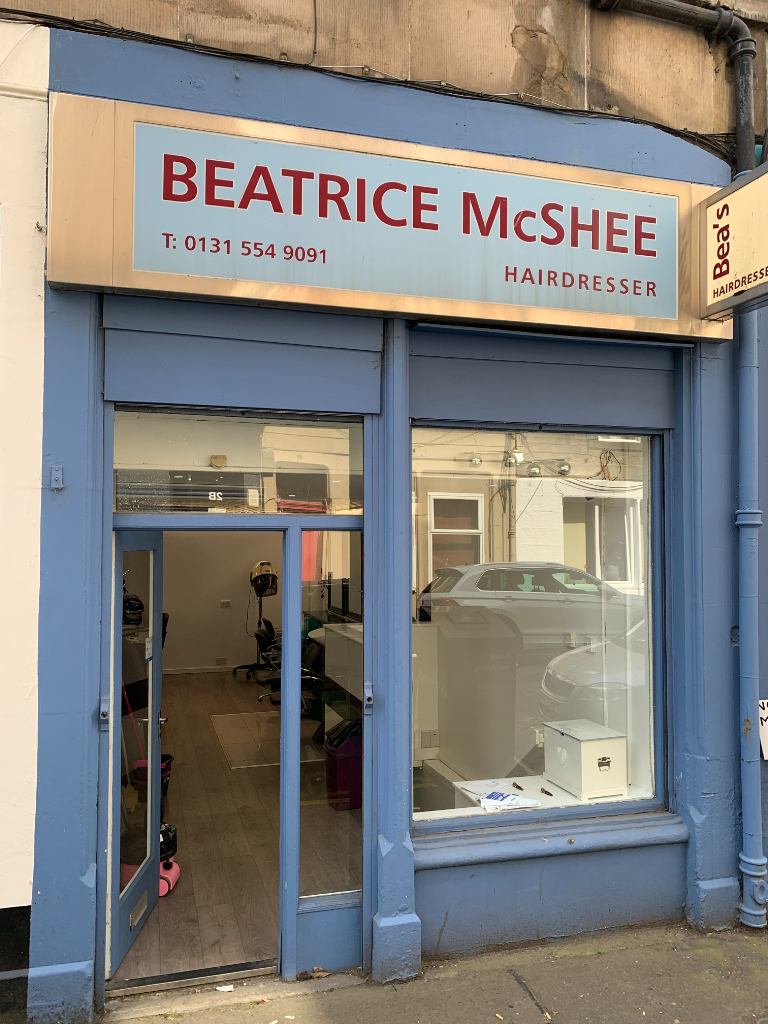 Shop (Leith) Former Hairdresser/Beauty Salon to rent