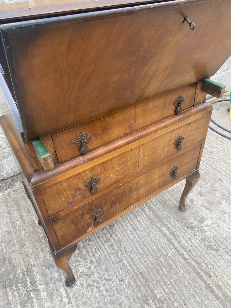 Vintage bureau / writing desk