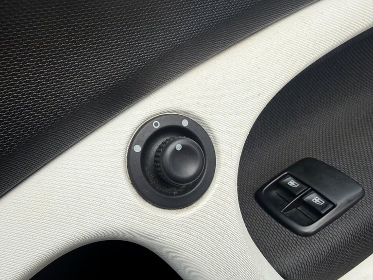 2015 smart fortwo 0.9T Prime (Premium) Euro 6 (s/s) 2dr Coupe Petrol Manual