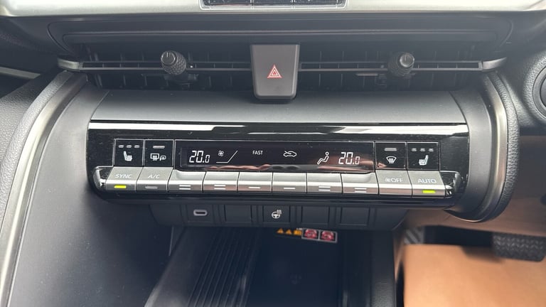 2024 Toyota C-HR 2.0 PHEV Design 5dr CVT Hatchback Hatchback Hybrid Automatic