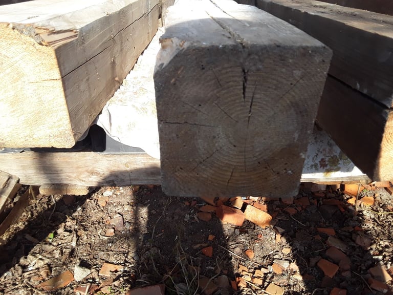 Reclaimed, 200 years solid pine beam. 5.6 foot long.