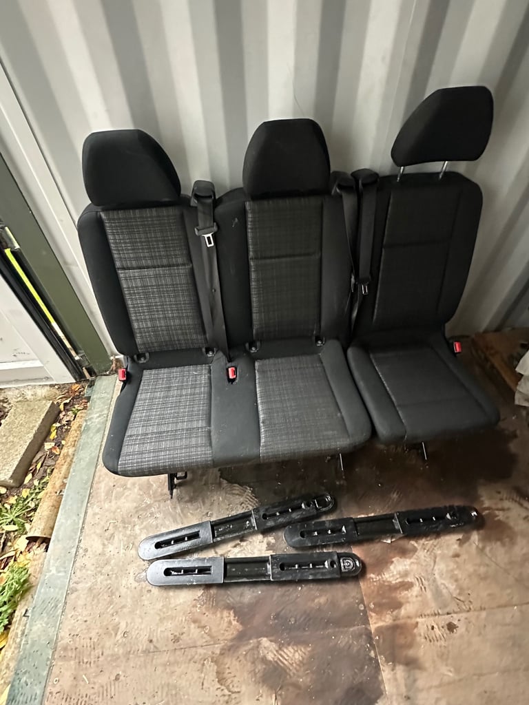 MERCEDES VITO crew van 2nd row seats and rails