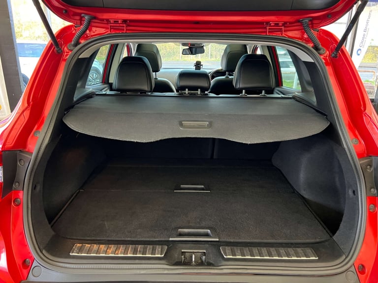 2018 Renault Kadjar 1.2 TCE Signature Nav 5dr EDC HATCHBACK PETROL Automatic