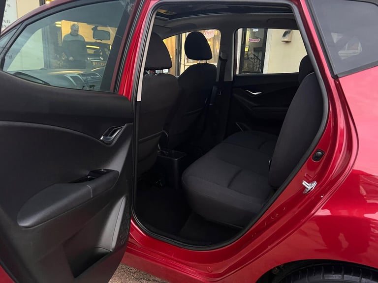 2011 Hyundai Ix20 1.6 Style 5dr Auto MPV PETROL Automatic