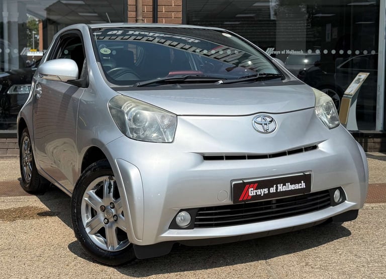 image for 2011 Toyota IQ 1.0 iQ2 VVT-i CVT 3dr Hatchback Petrol Automatic