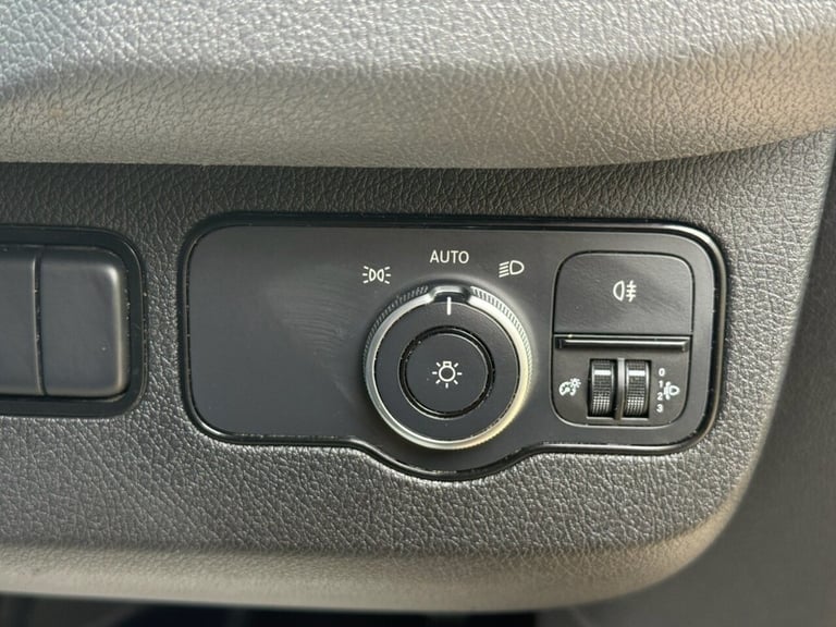 2022 Mercedes-Benz Sprinter 2.0 315 CDI Progressive Panel Van 5dr Diesel Manual RWD L2 H2 Euro 6 ...