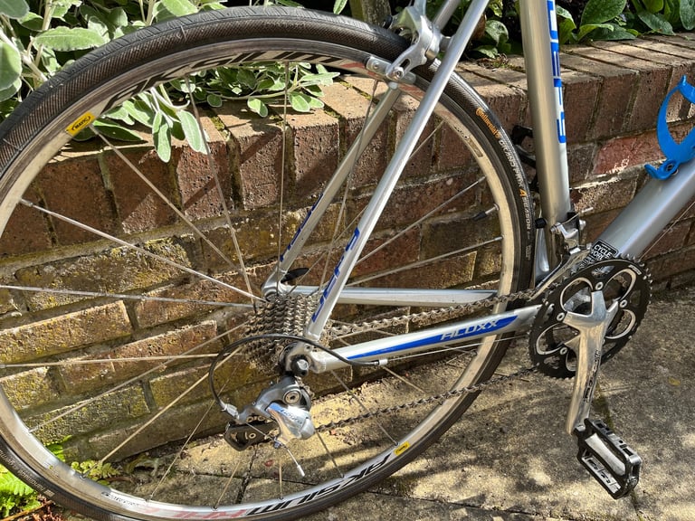 Giant Defy FSA Mavic Shimano 10x2 road bike bicycle Tiagra 20 speed