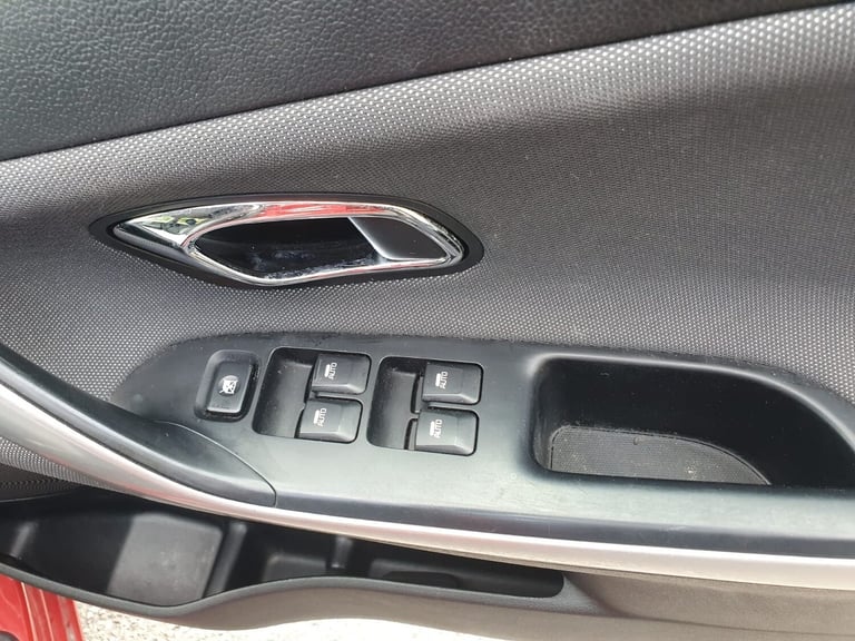 KIA CEED 1.6 CRDi 2 EcoDynamics 5dr Tax £20 Super condition Recent major service