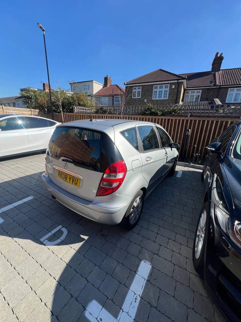 Mercedes-Benz, A CLASS, Hatchback, 2008, Semi-Auto, 1699 (cc),5 doors - Image 3