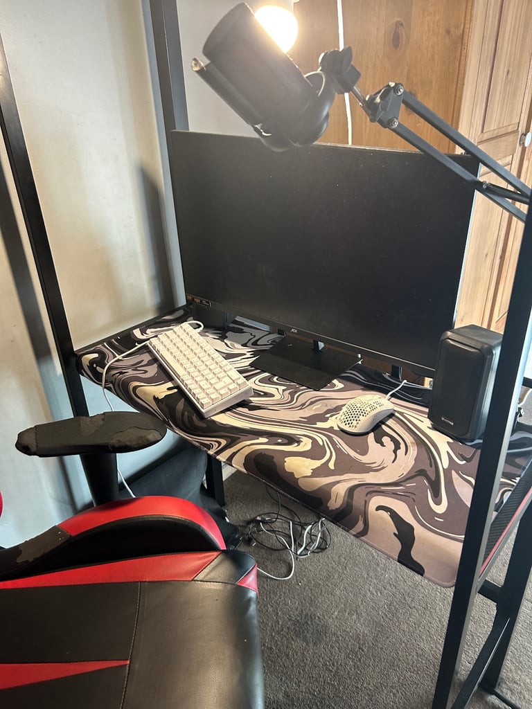 Gaming bed 
