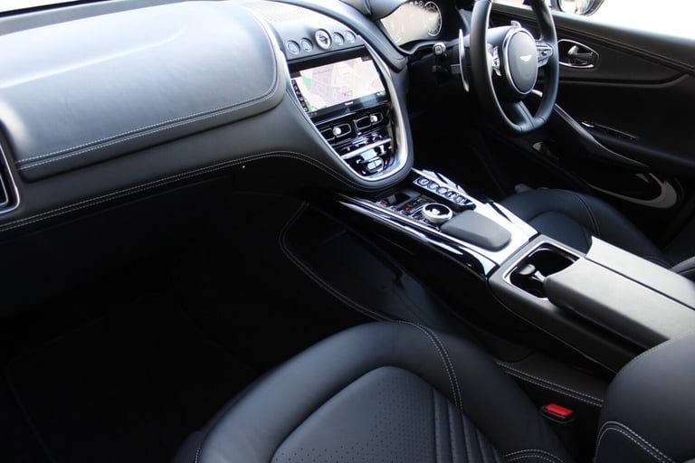 2023 Aston Martin DBX V8 550 5dr Touchtronic HATCHBACK PETROL Automatic