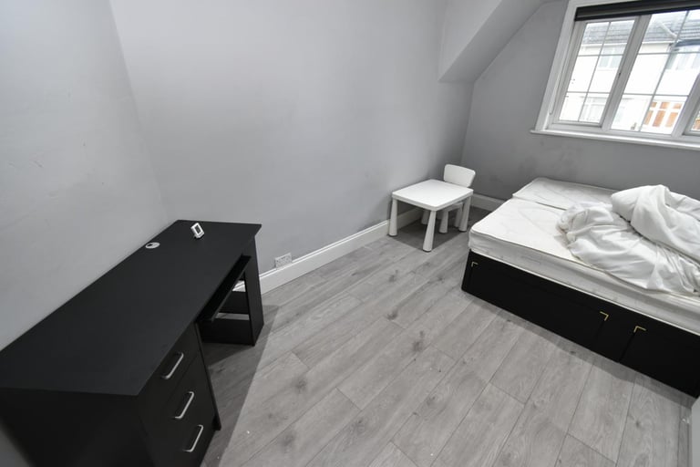 5 bedroom house in London, NW11