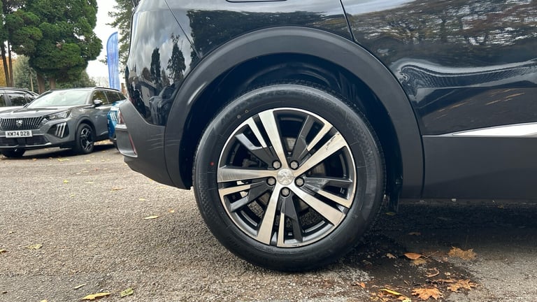 2022 Peugeot 3008 1.2 PureTech Allure Premium + SUV 5dr Petrol Manual Euro 6 (s/s) (130 ps) SUV P...