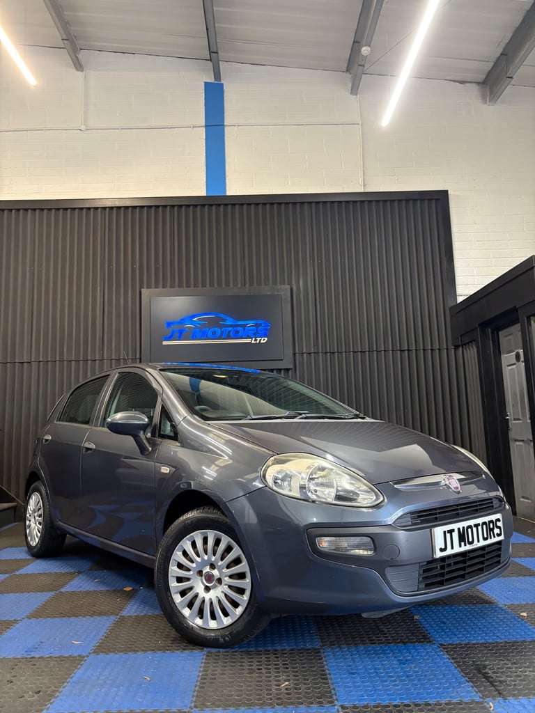 2010 Fiat Punto Evo 1.4 Active 5dr HATCHBACK Petrol Manual
