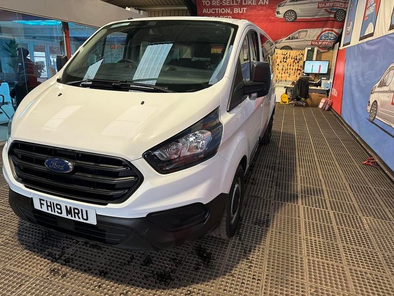 2019 Ford Transit Custom Transit Custom 320 Base EcoBlue Minibus DIESEL Manual