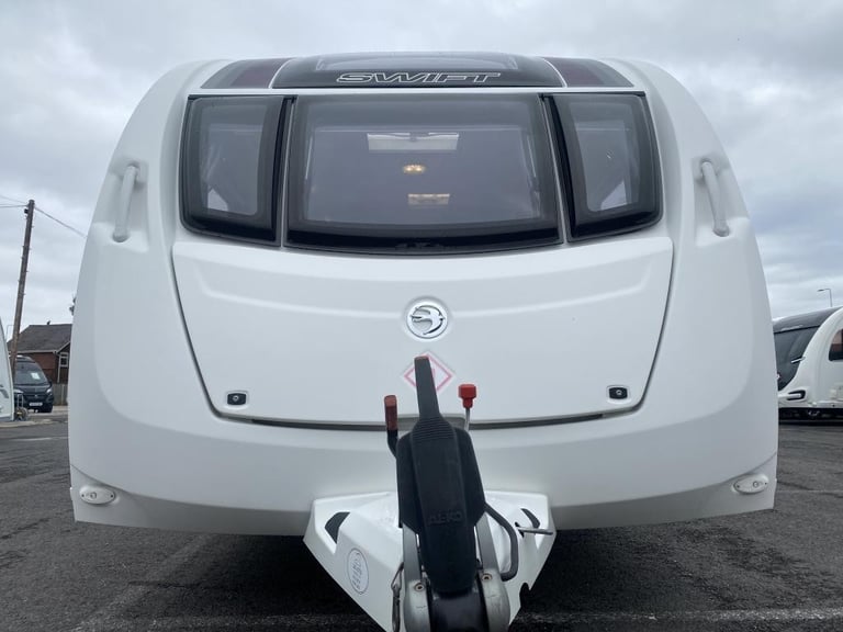 2012 SWIFT CHALLENGER SPORT 524 TOURING CARAVAN