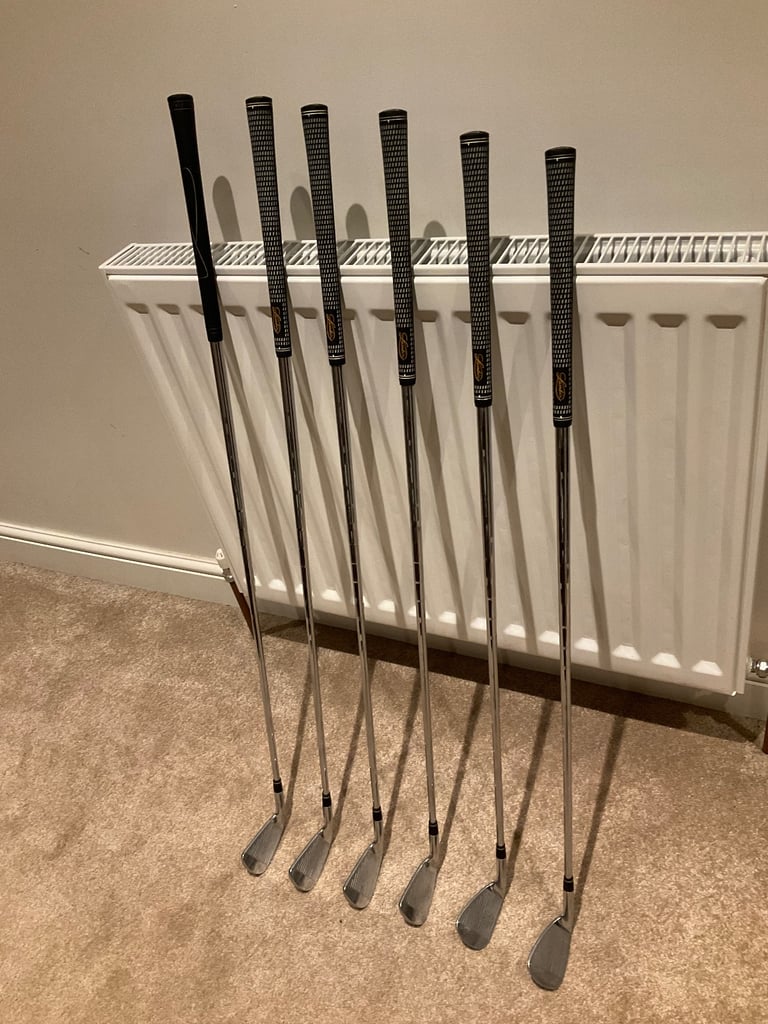 Set of Nike golf irons