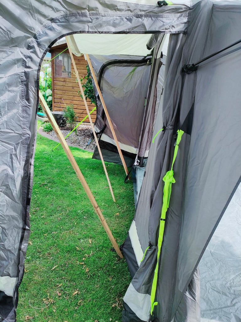 Khyam Airtek Pro 1 Drive away awning- bundle- never used