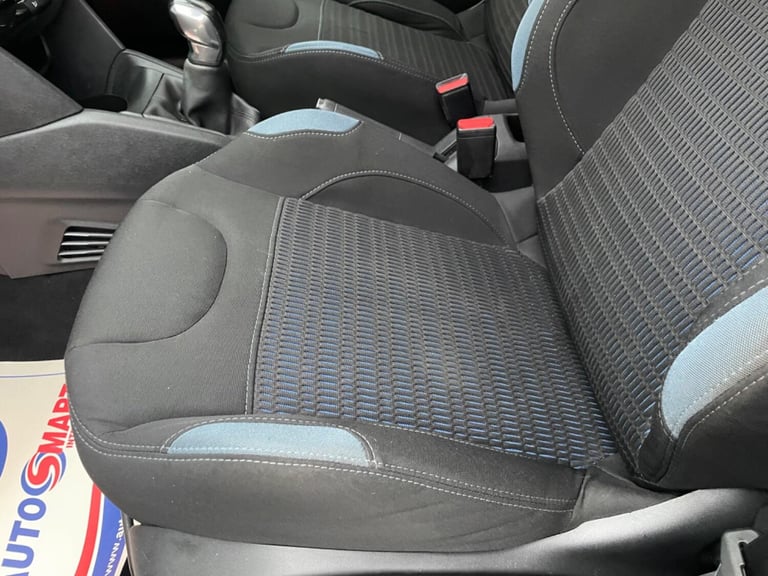 PEUGEOT 208 1.4 HDi Allure DIESEL FULL SERVICE HISTORY 2013