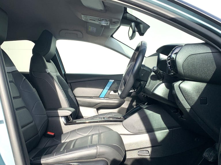 2021 Citroen e-C4 50kWh Shine Plus Auto 5dr HATCHBACK Electric Automatic