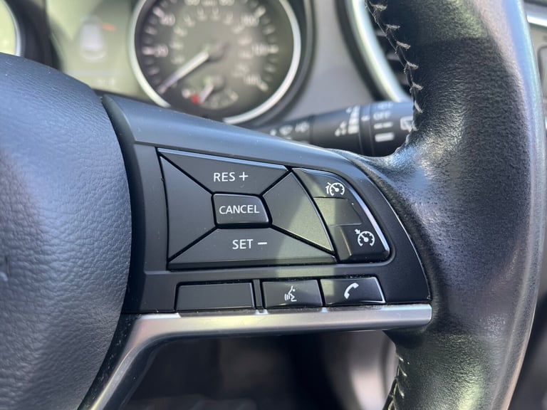 2018 Nissan Qashqai 1.3 DiG-T 160 N-Connecta 5dr DCT HATCHBACK PETROL Automatic