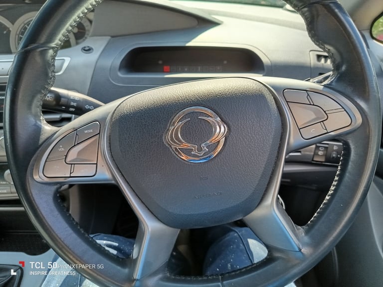 Ssangyong, TURISMO, MPV, 2015, Manual, 1998 (cc), 5 doors