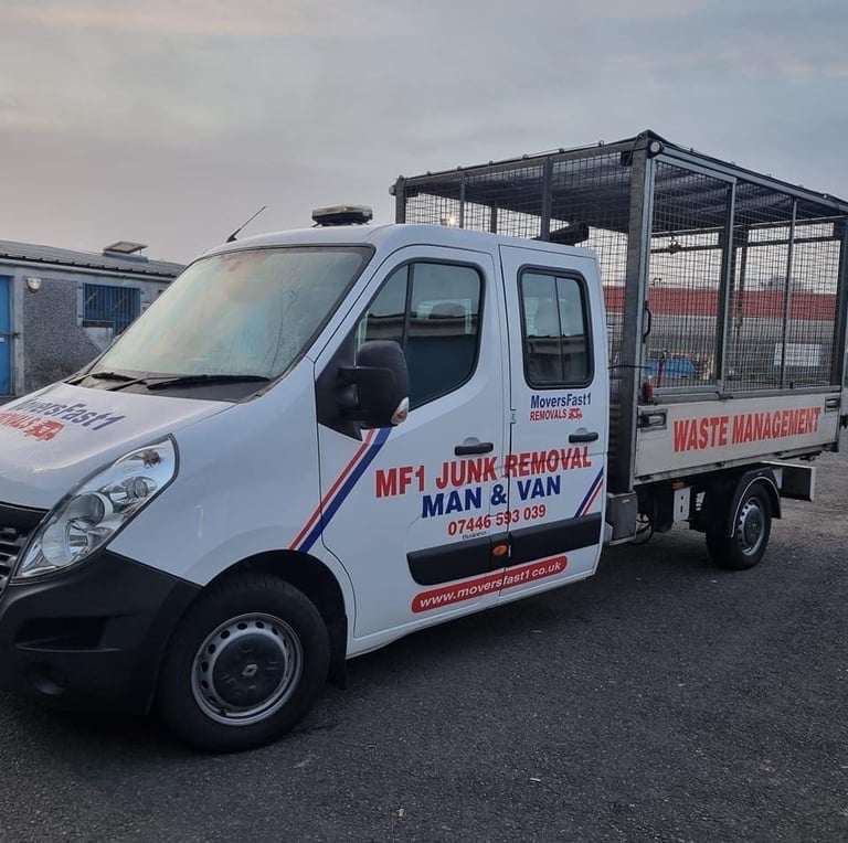 FULLY LICENSED HOUSE & RUBBISH CLEARANCE-JUNK REMOVAL-OFFICE-GARDEN-GARAGE-SCRAP METAL