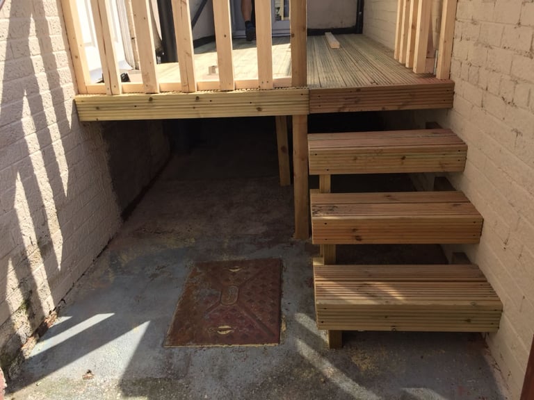 Made to measure timber gates 