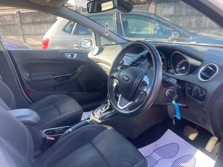 2016 Ford Fiesta 1.0T EcoBoost Titanium Hatchback 5dr Petrol Powershift Euro 6 (100 ps) Hatchback...