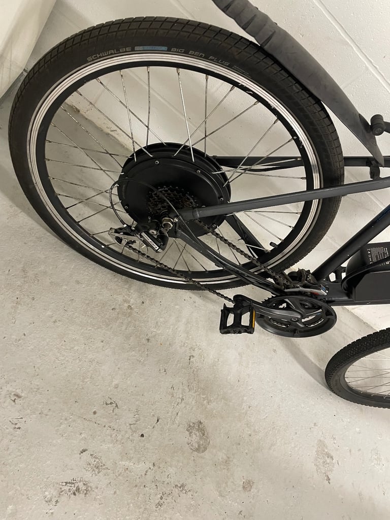 Cube throttle electric bike 