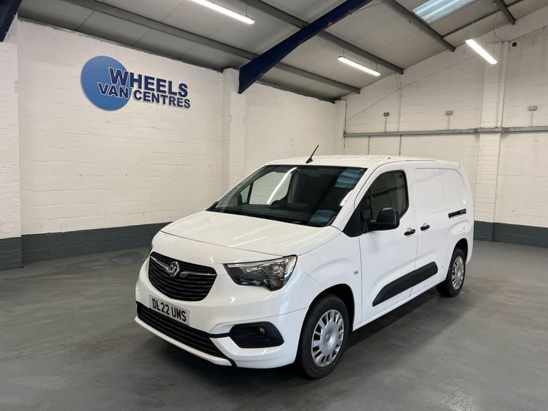 image for 2022 Vauxhall Combo 1.5 Turbo D 2300 Sportive L2 H1 Euro 6 6dr Panel Van Diesel Manual