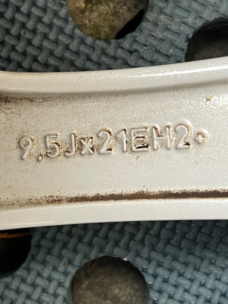 1x Genuine Range Rover Sport L494 Vogue L405 Style 5085 21″ inch LR099136