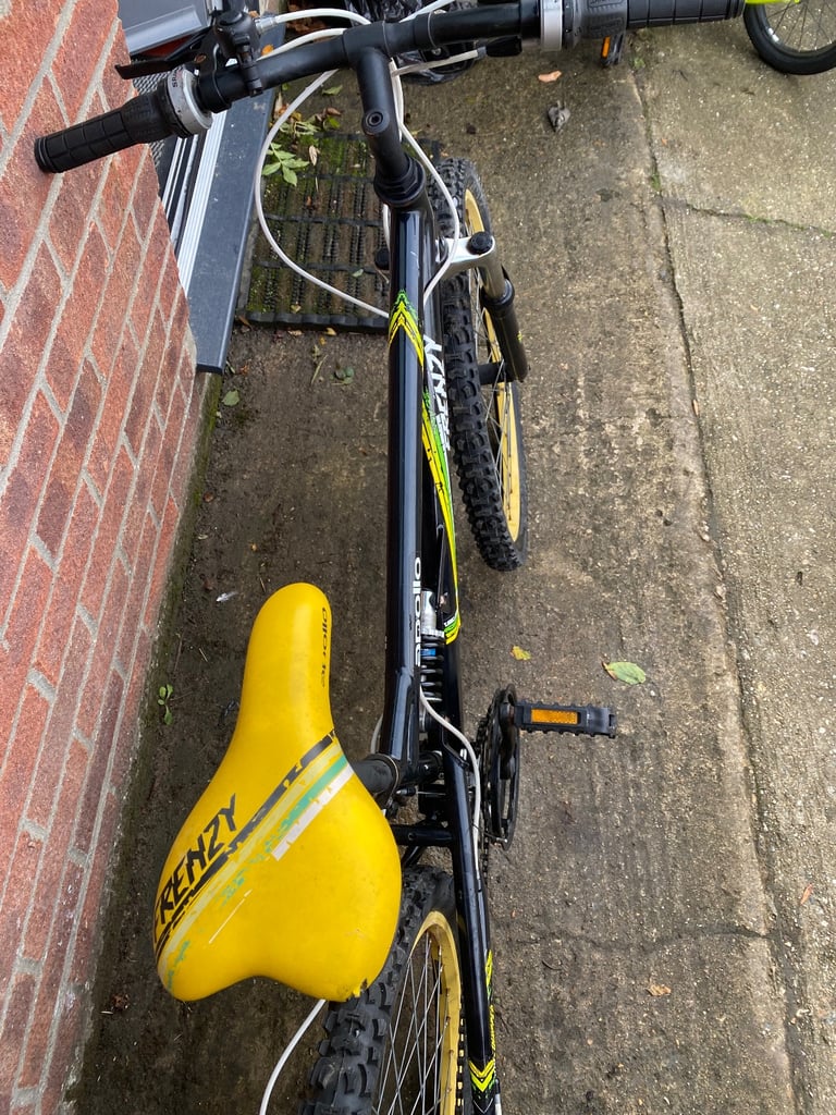 Kids Apollo Frenzy bike 24inch wheel 