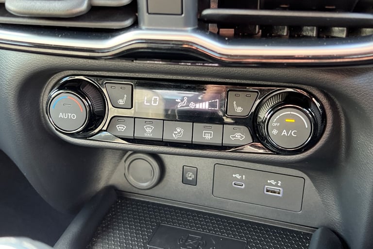 2024 Nissan Juke 1.0 DiG-T Tekna 5dr Hatchback Petrol Manual