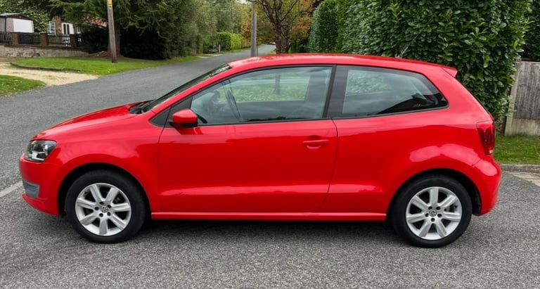 2010 (60) VOLKSWAGEN POLO 1.2 SE FULL MOT 9 SERVICES RUNS/DRIVES GREAT NICE CAR!