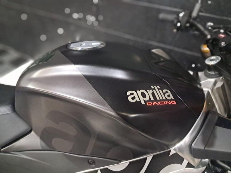 2020 20 APRILIA TUONO 1100 V4 FACTORY FINANCE SPECIALISTS APPLY NOW