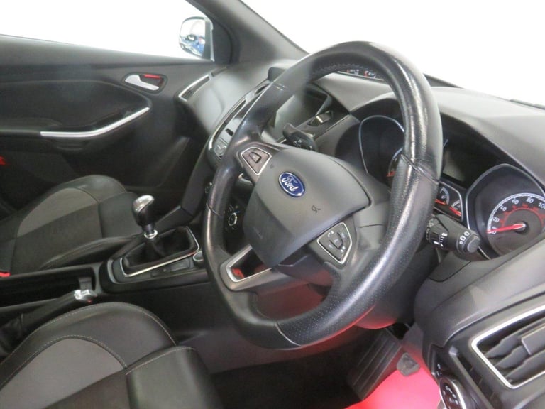 FORD FOCUS 2.0 TDCi ST-2 Euro 6 (s/s) 5dr 2017
